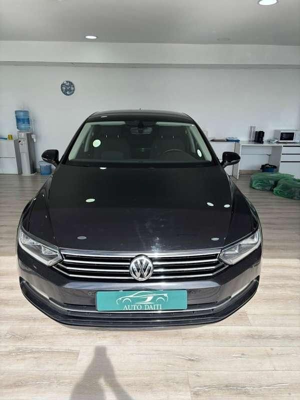 Negro Usado 2018 VW Passat Advance Berlina | 13.300 € (Precio justo) - Imagen 1/4