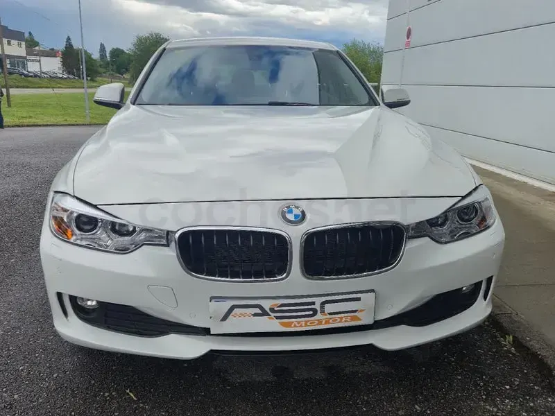 Käytetty BMW 320 Comfort Edition 190 HP (139 kW) 2016 Valkoinen Farmari