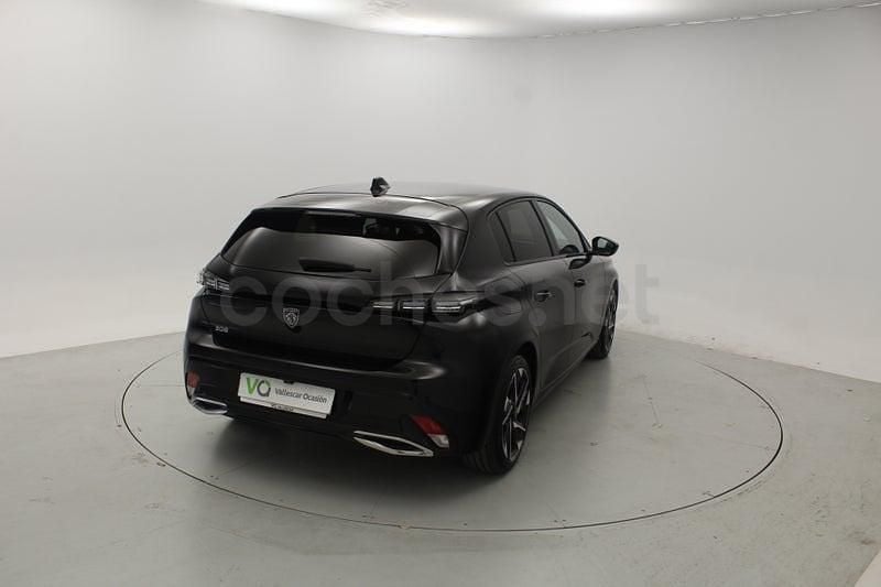 Usado Peugeot 308 Allure 131 CV (96 kW) 2023 Blanco Berlina