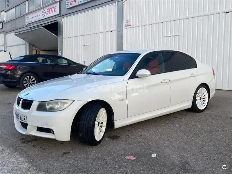 Usado BMW 320 150 CV (110 kW) 2007 Blanco Berlina