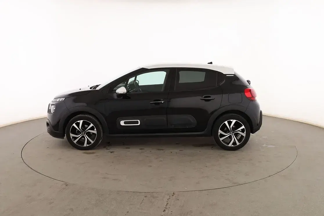 Usado Citroën C3 Shine 102 CV (75 kW) 2021 Negro Utilitario