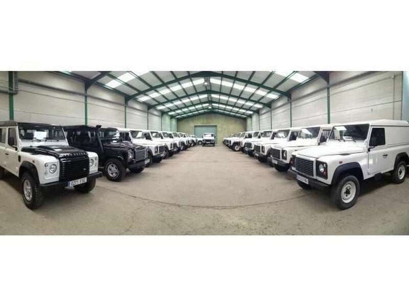 Usado Land Rover Defender SE 122 CV (89 kW) 2014 Blanco SUV