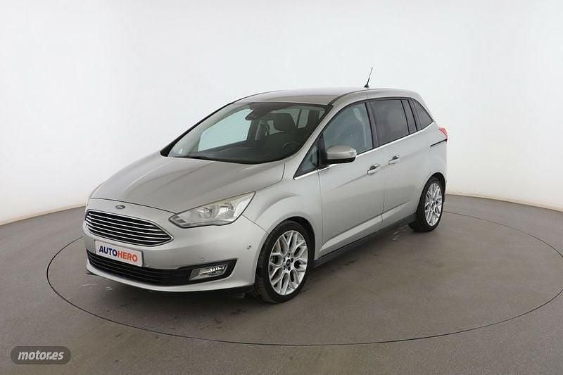 Usado Ford Grand C-Max Titanium 120 CV (88 kW) 2018 Gris Monovolumen