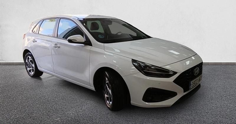 Usado Hyundai i30 100 CV (73 kW) 2024