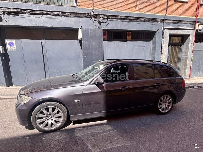 Usado BMW 320 163 CV (119 kW) 2008 Gris / plata Familiar