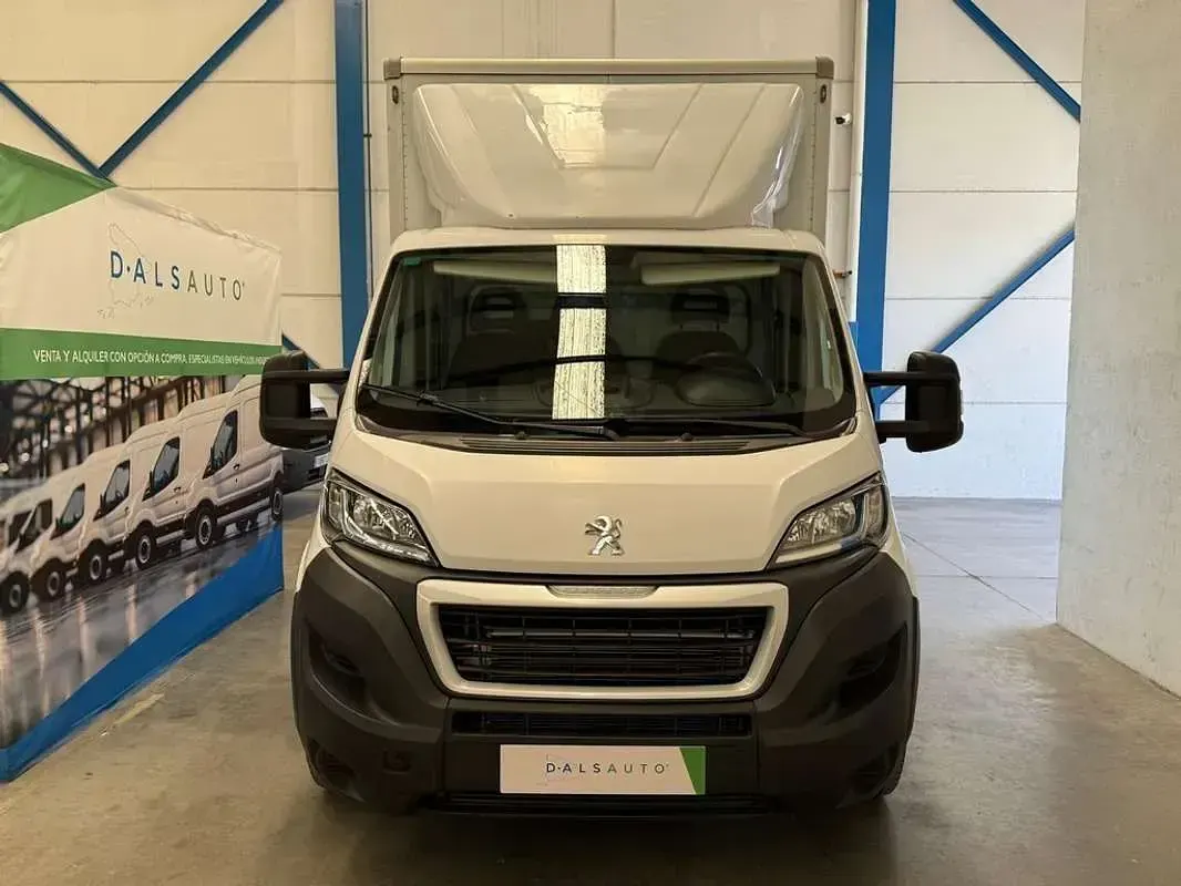 Usado Peugeot Boxer S 139 CV (102 kW) 2021 Blanco Van
