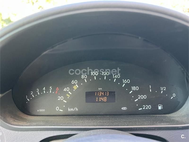 Azul Usado 2003 Mercedes A140 Classic Monovolumen | 2000 € (Buen precio) - Imagen 1/4