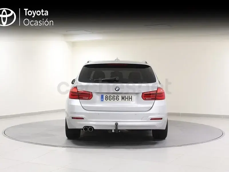 Usado BMW 320 190 CV (139 kW) 2020 Gris / plata Familiar