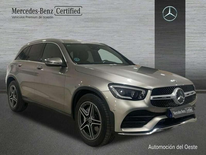Usado Mercedes GLC200 AMG line 163 CV (119 kW) 2019 Plateado SUV