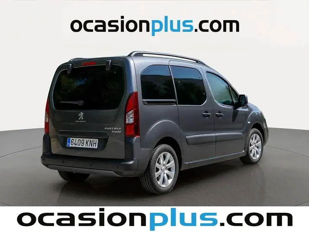 Usado Peugeot TePee 120 CV (88 kW) 2018 Gris Van