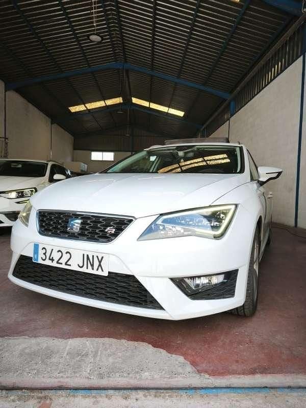 Blanco Usado 2016 Seat Leon ST FR Familiar | 9800 € (Buen precio) - Imagen 1/4