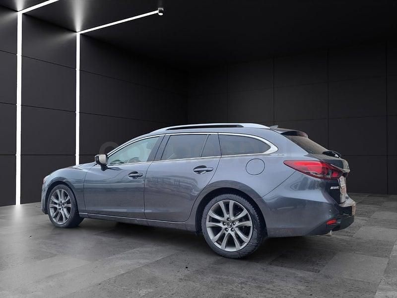 Usado Mazda 6 Luxury 150 CV (110 kW) 2016 Gris / plata Familiar