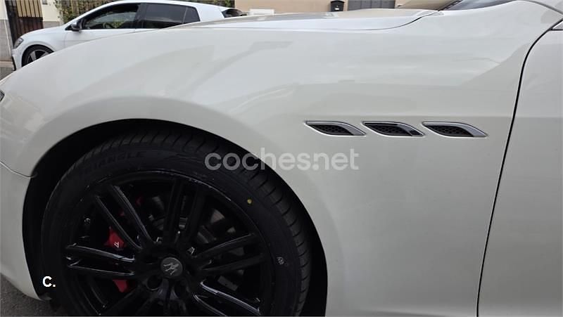Usado Maserati Ghibli 410 CV (301 kW) 2017 Blanco Berlina