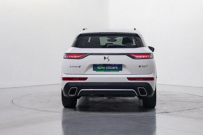 Usado DS Automobiles DS7 Crossback Performance Line Plus 225 CV (165 kW) 2021 Blanco SUV