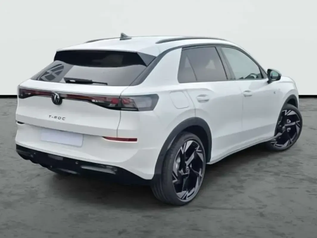 Usado VW T-Roc R-line 150 CV (110 kW) 2025 Blanco SUV