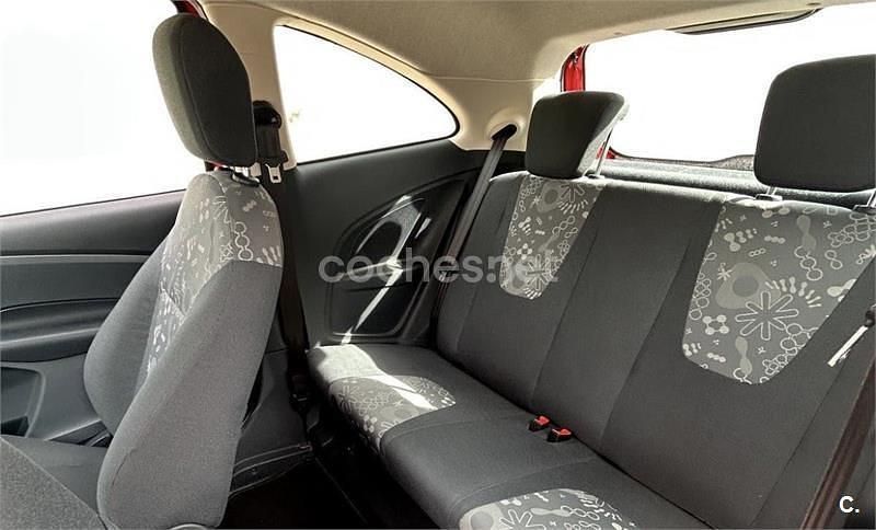 Usado Ford Ka 69 CV (50 kW) 2013 Rojo Berlina