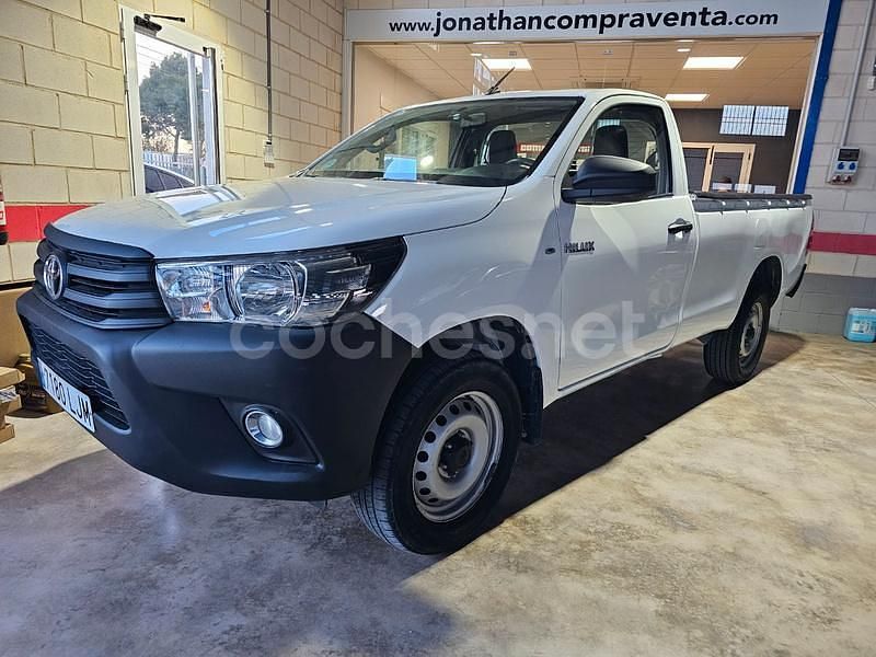 Blanco Usado 2020 Toyota HiLux Recogida | 28.000 € (Precio justo) - Imagen 1/4