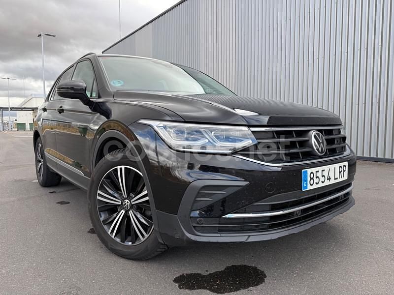 Negro Usado 2021 VW Tiguan Life SUV | 21.900 € (Buen precio) - Imagen 1/4