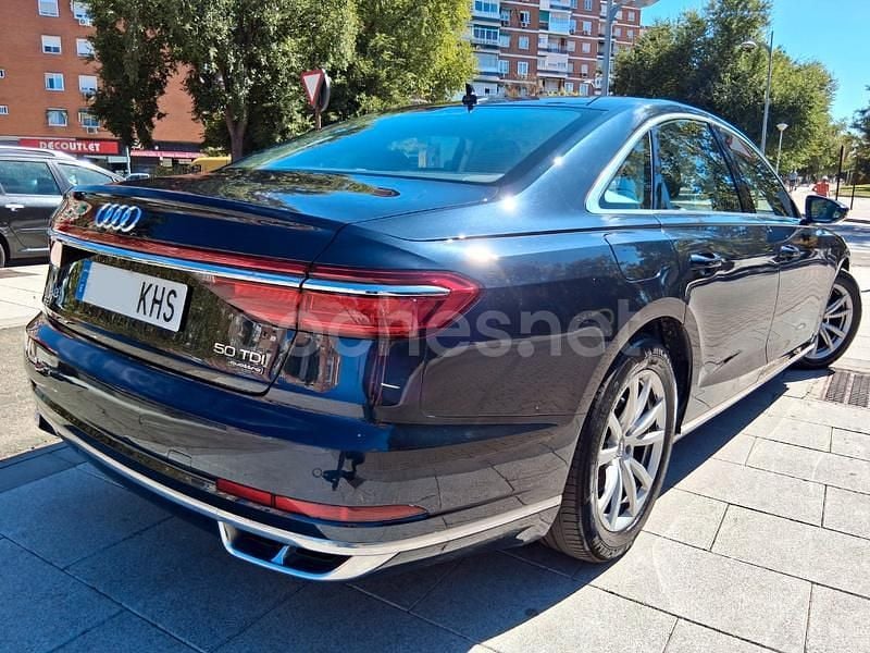 Usado Audi A8 286 CV (210 kW) 2018 Azul Berlina