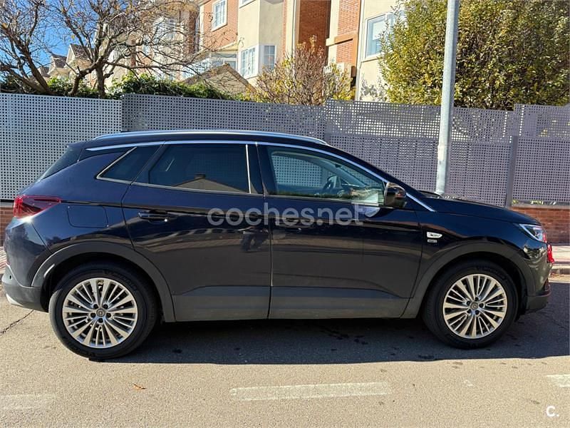 Negro Usado 2020 Opel Grandland X SUV | 11.900 € (Precio justo) - Imagen 1/4