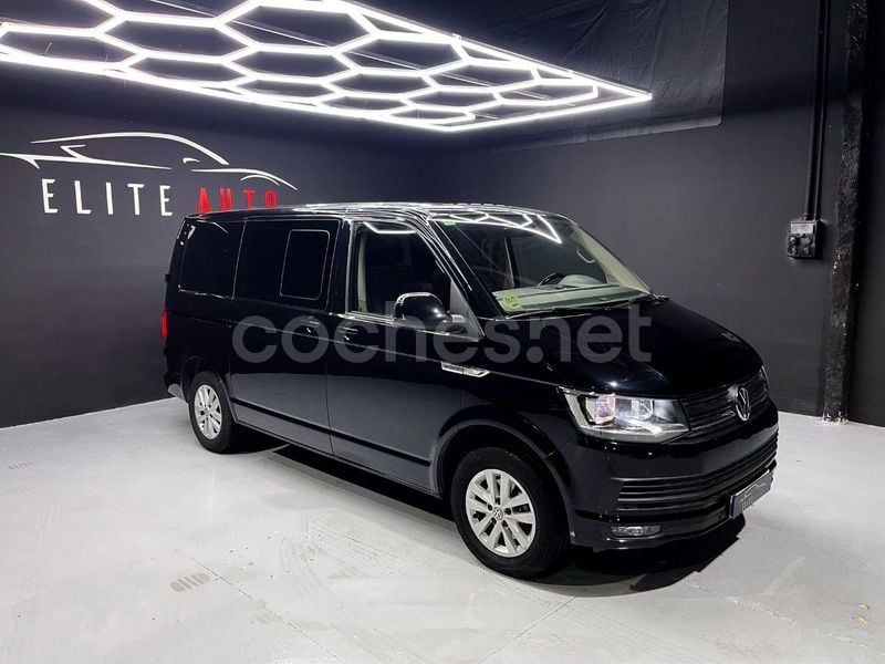 Usado VW Caravelle 150 CV (110 kW) 2018 Negro Monovolumen