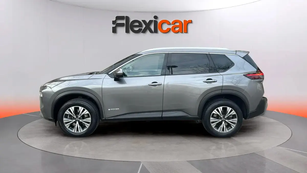 Usado Nissan X-Trail N-Connecta 204 CV (150 kW) 2024 Gris SUV