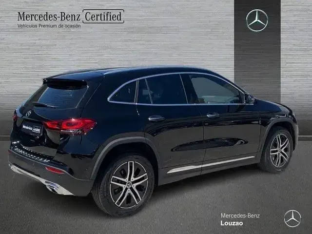 Usado Mercedes GLA200 Progressive 163 CV (119 kW) 2022 Negro noche SUV