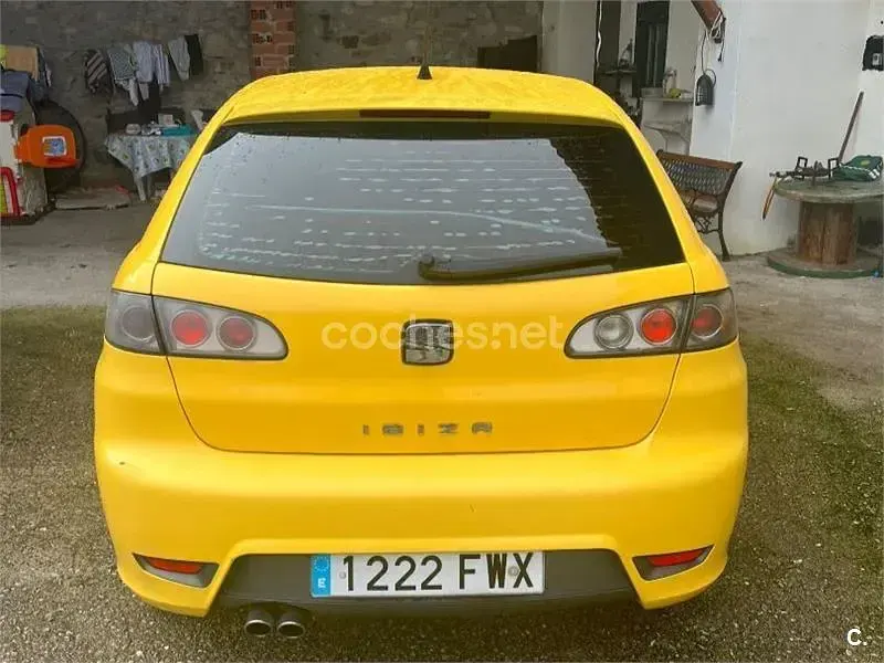Usado Seat Ibiza FR 130 CV (95 kW) 2007 Amarillo Utilitario