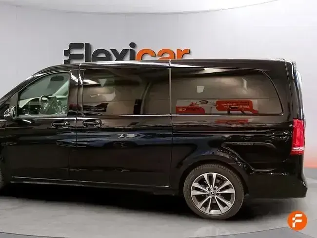 Usado Mercedes V220 Avantgarde 163 CV (119 kW) 2022 Negro Monovolumen
