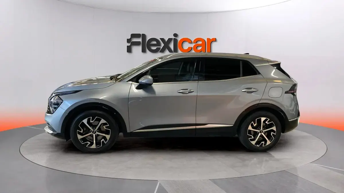 Usado Kia Sportage 136 CV (100 kW) 2024 Gris SUV