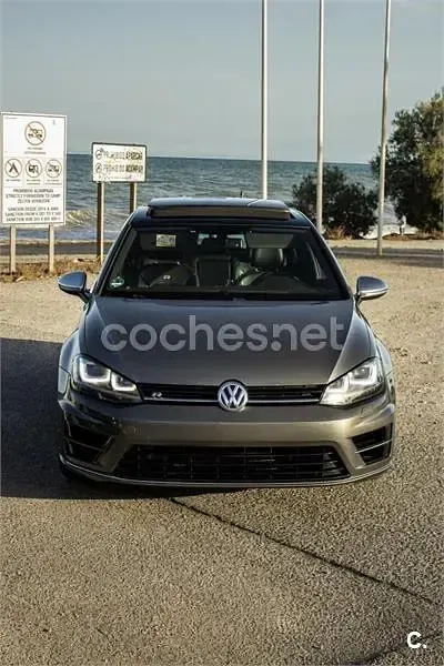 Usado VW Golf VII R 300 CV (220 kW) 2015 Beige Berlina