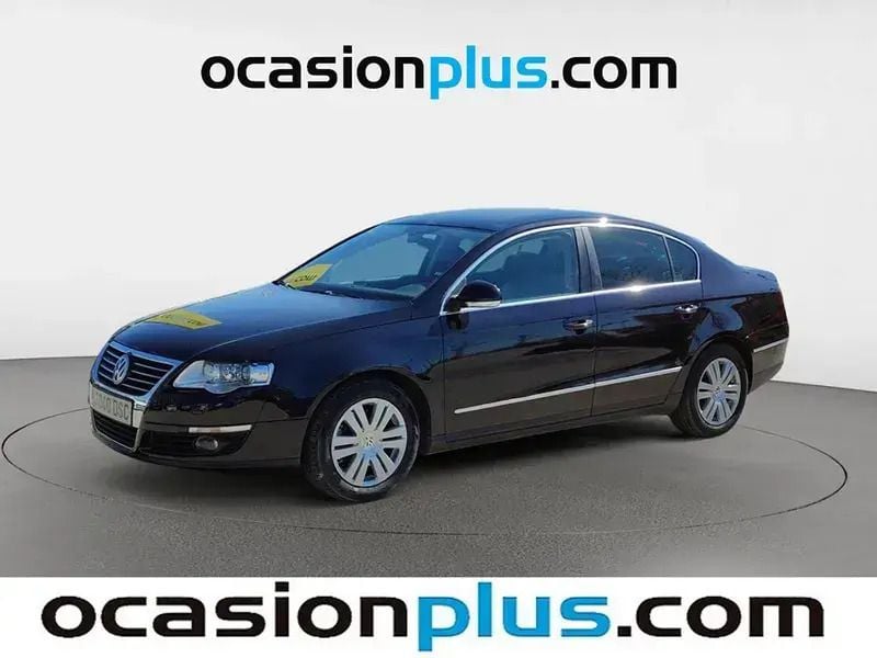 Pintura efecto perla Usado 2005 VW Passat Highline Berlina | 7650 € (Precio justo) - Imagen 1/4