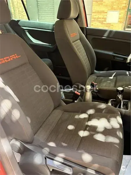 Usado VW Golf Plus Trendline 105 CV (77 kW) 2006 Naranja Monovolumen
