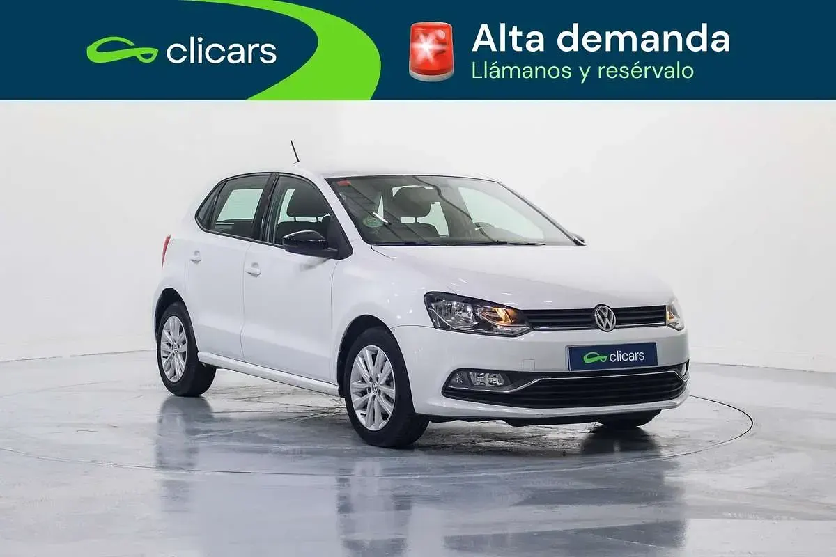 Usado VW Polo Advance 75 CV (55 kW) 2015 Blanco Utilitario