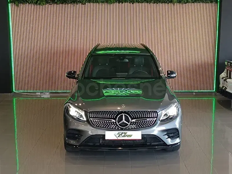 Usado Mercedes GLC43 AMG 367 CV (269 kW) 2019 Gris / plata SUV