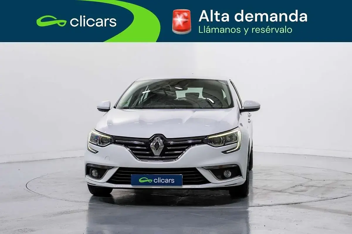 Usado Renault Mégane IV Zen 132 CV (97 kW) 2017 Blanco Utilitario