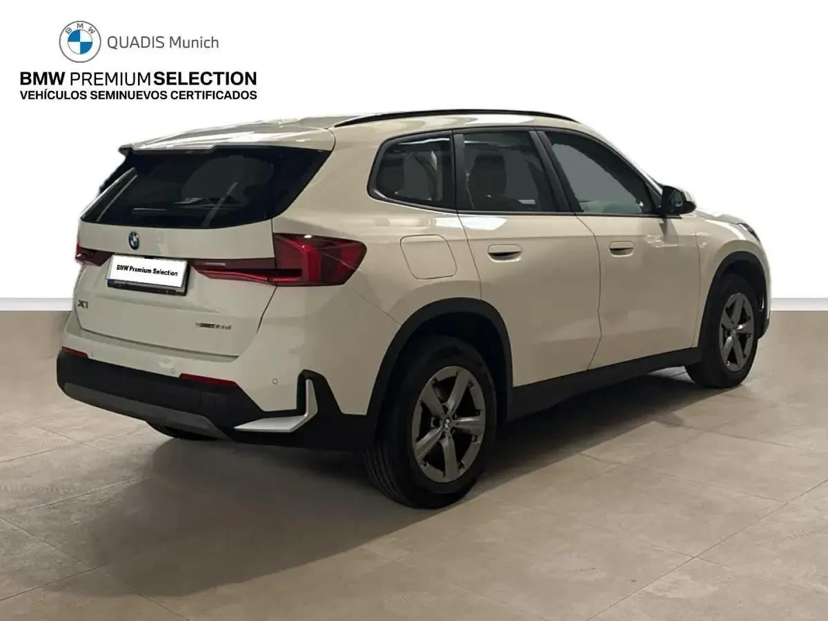 Usado BMW X1 Shadowline 150 CV (110 kW) 2023 Blanco SUV
