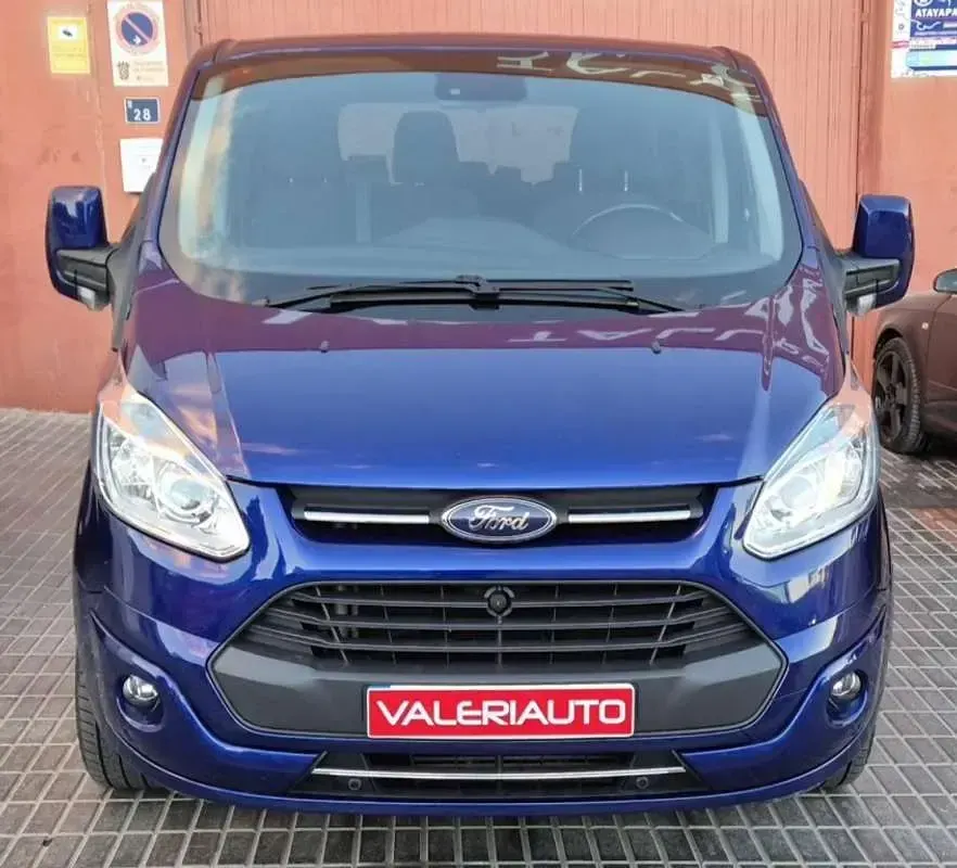 Usado Ford Tourneo Custom Sport 170 CV (125 kW) 2017 Azul Van