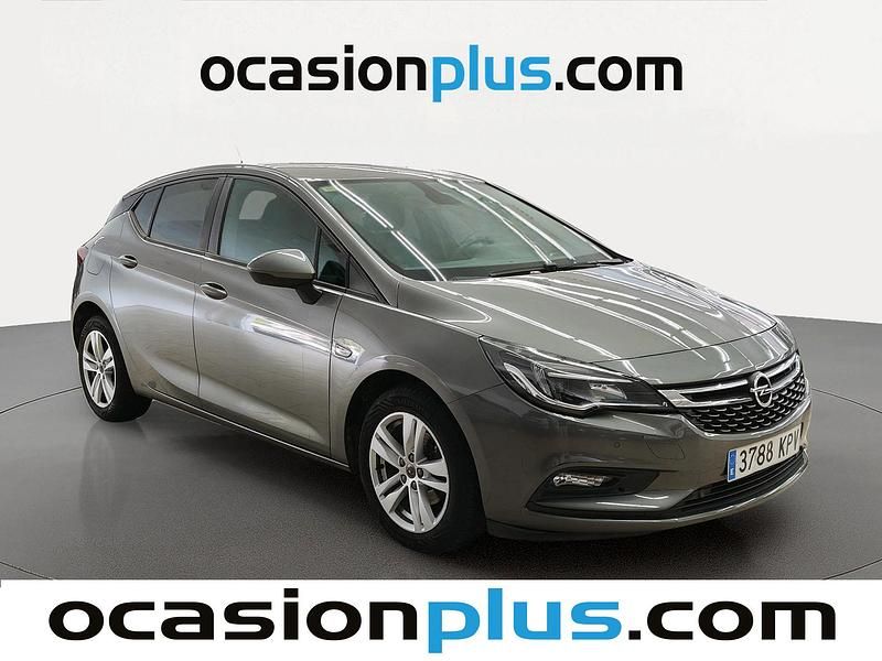 Begagnad Opel Astra Selective 125 HK (91 kW) 2018 Grå Halvkombi