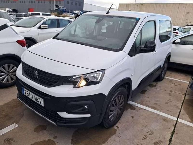 Usado Peugeot Rifter Business-Line 102 CV (75 kW) 2023 Blanco Monovolumen