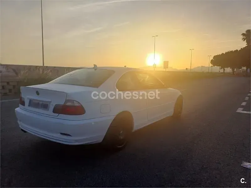 Usado BMW 323 170 CV (125 kW) 1999 Blanco Coupe