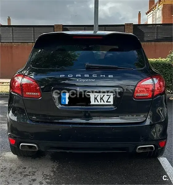 Usado Porsche Cayenne 240 CV (176 kW) 2010 Negro SUV