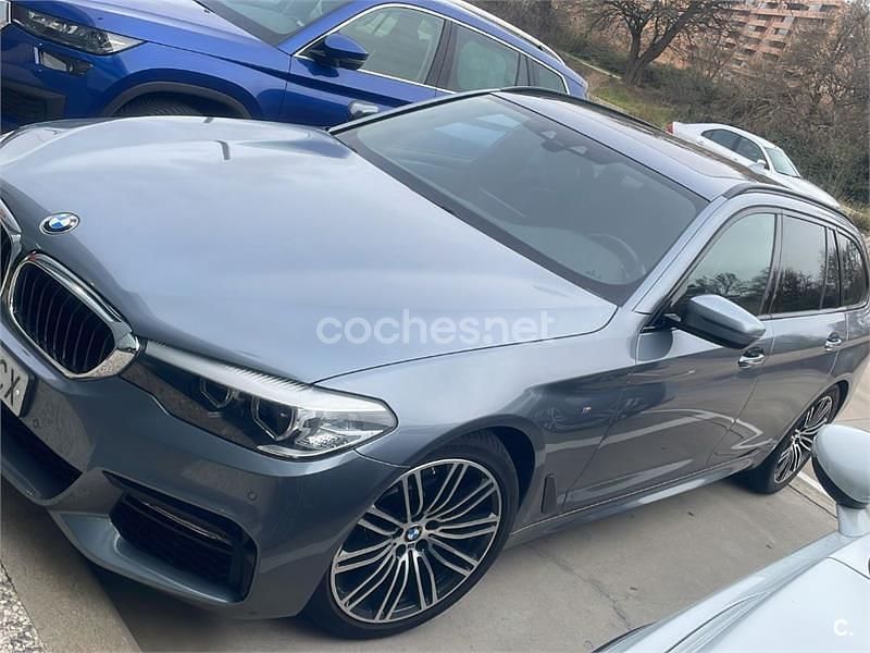 Gris / plata Usado 2019 BMW 520 Comfort Edition Familiar | 32.500 € (Caro) - Imagen 1/4