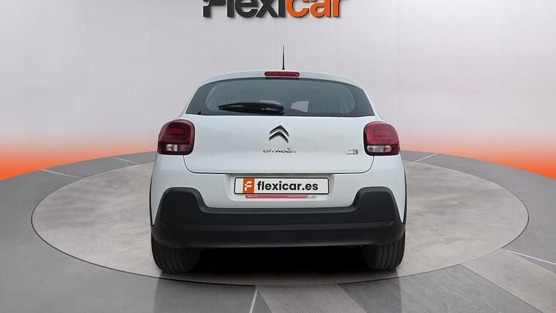 Usado Citroën C3 Feel 82 CV (60 kW) 2020 Blanco Berlina