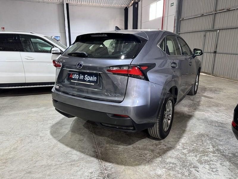 Usado Lexus NX300h 197 CV (144 kW) 2016 Gris SUV