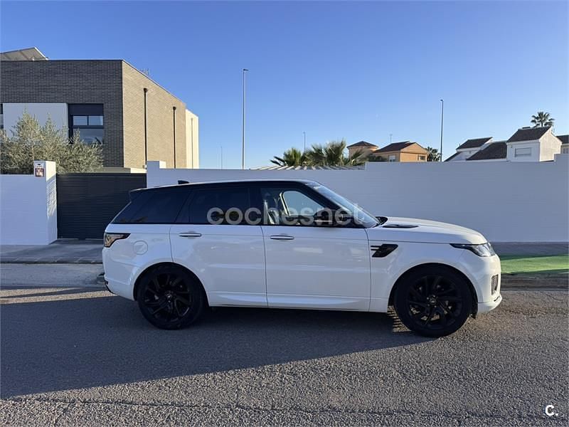 Usado Land Rover Range Rover Sport Autobiography Dynamic 306 CV (225 kW) 2018 Blanco SUV