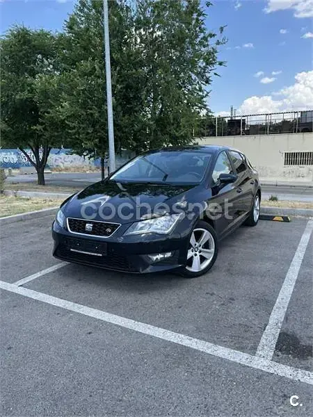 Usado Seat Leon FR 180 CV (132 kW) 2014 Negro Berlina