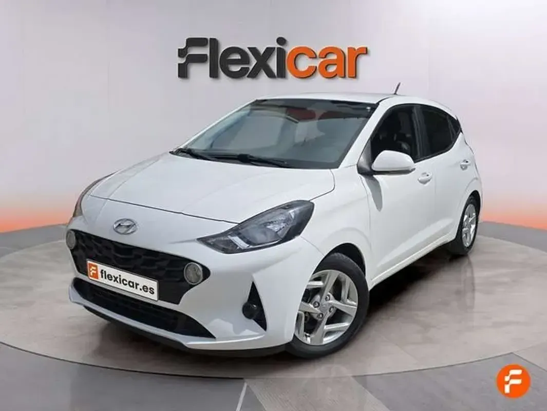Usado Hyundai i10 84 CV (61 kW) 2022 Blanco Utilitario
