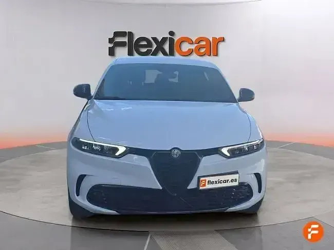 Usado Alfa Romeo Tonale Edizione Speciale 130 CV (95 kW) 2022 Blanco SUV