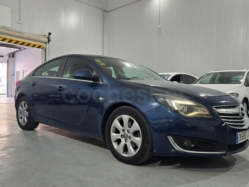 Usado Opel Insignia Excellence 140 CV (102 kW) 2015 Azul Berlina